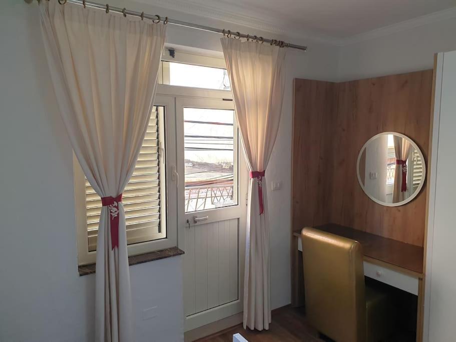 Shkodra 27 Center House Villa Exterior photo